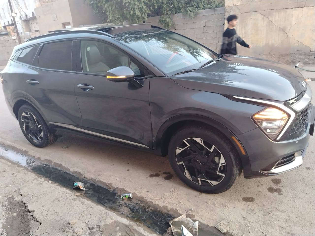 سبورتج 2024 sx برستيج فول مواصفات1 /1 ماشيه ١٩ الف بدون ارباك فقط كشنات وبرده طاكات
السعر ١٦٥٠٠ $
***********
