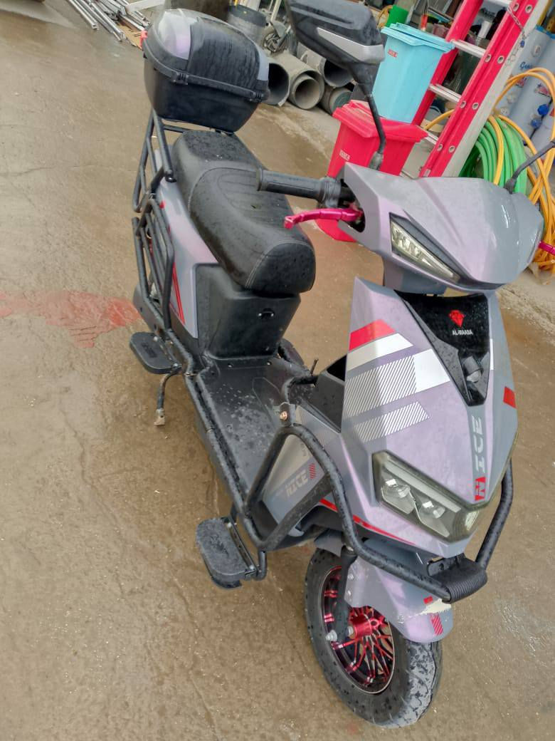 سلام عليكم دراجه للبيع موديل 2025 بطاريات علفحص السعر 650 للستفسار الاتصال على الرقم *********** بي واتساب
