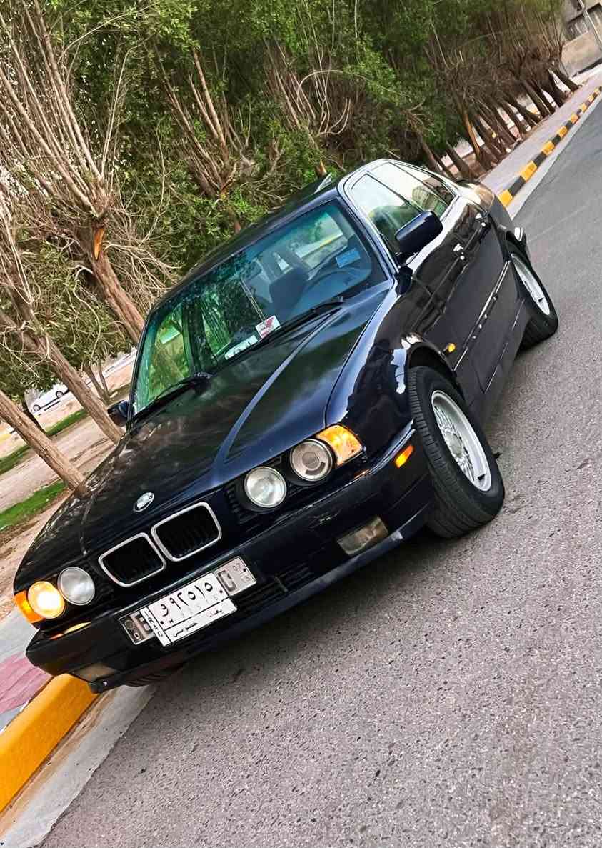 سلام عليكم
موديل 1995  دبل ايرباك دبل جكمجه  

حجم525 اصل بليته وسنويه 

مكينه مسكر عدل مكينه وكير جدد لاتبخير ولاتنقيص  نهضه وسرعه +انسه حماوه

تخم تاير جديد 

 فتحه كهربائيات كلهه جاهزه 

  منضومه مال تبريد جديده من الفريز للراديتر كله جديد 

سعرهه58وبيهه مجال 

مكانهه كربلاء مداور ثاني يوم رقم بغداد مشروع وطني 

***********

