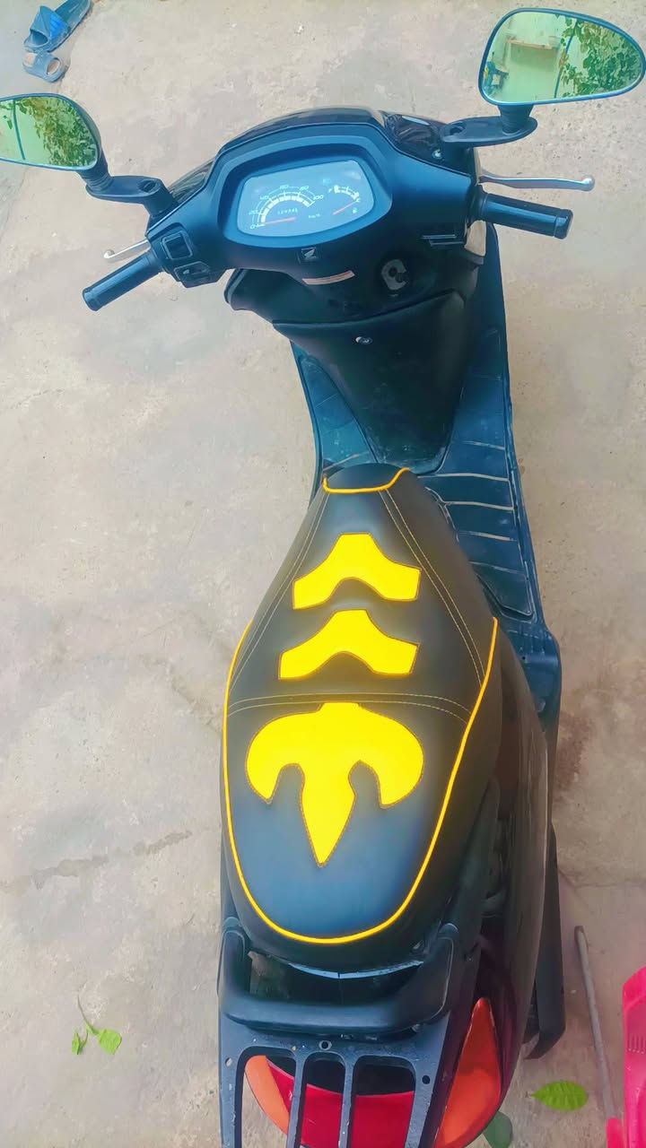 سبيسي ياباني للبيع مفتوحه رايمر مَـرّھٌ وحده دراجه نظيفه وجاهزه  كلشي شغال علئ الفحص السعر 650 المكان كوت
***********
