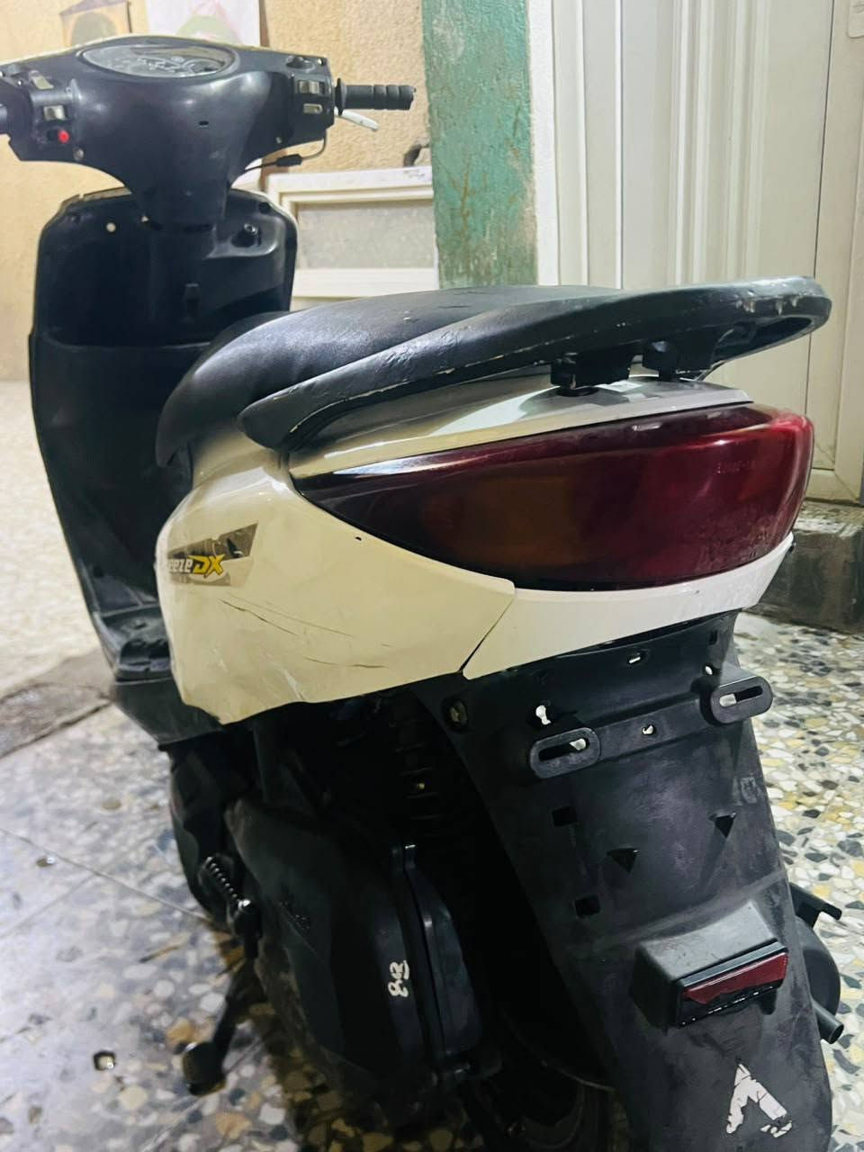 سلام عليكم دراجه بريز للبيع سعر 350 مكان بغداد مدينة الصدر قطاع 39 رقم ***********
