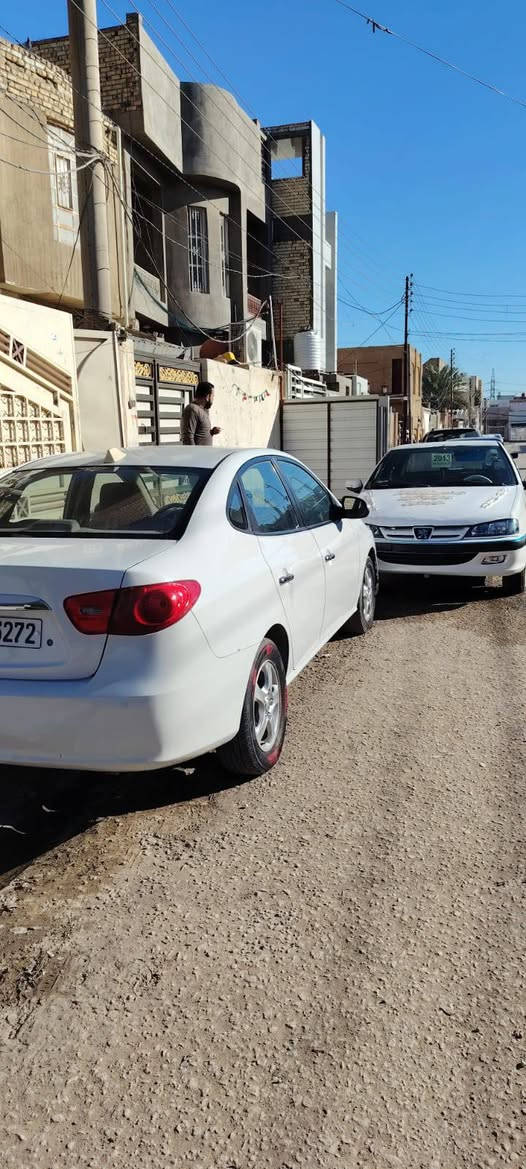 السلام عليكم النتره 2011 دكشن عالي كير محرك حداديه مكفولات
سياره بيه جاملغ الامامي جهه العبري معمر ومصبوغ ومن جهه الجنطه بيه شويه 
رقم اربيل الجديد هزه جديده سنويه 2030
بسم شركه اتريد تحويل امداور موجود
السعر 113وبيه مجال بسيط 
سياره دكشن عالي حساس خلفي اشاير مري يعني نقص فتحه فقط 
سياره حلوه وخير من الله لاتنقيص ولاتبخير اداخل كفاله 
المكان النجف الاشرف
الرقم. ***********
رجاء اتصال فقط
اتصل اوبيك خير ودلل.
