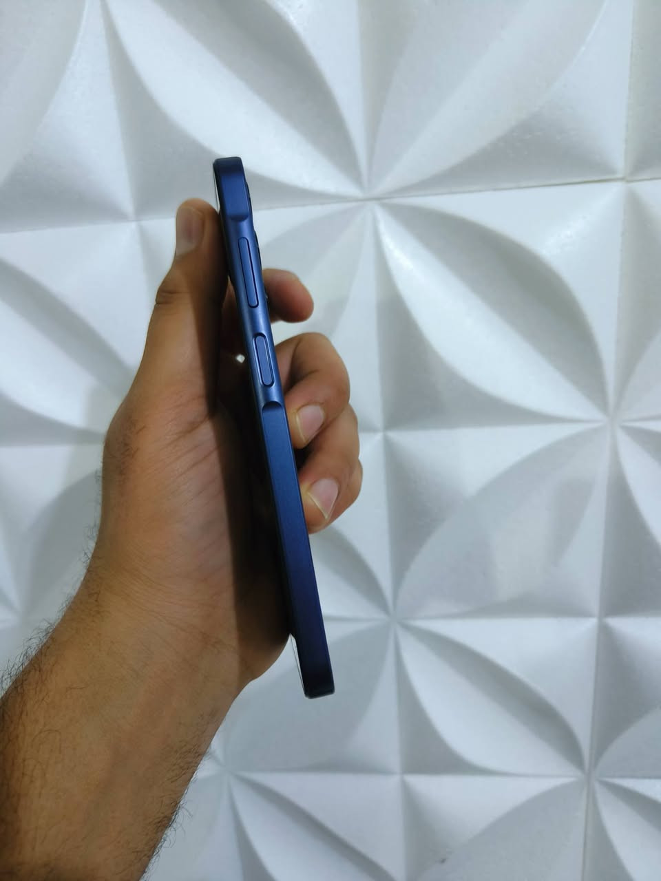 سامسونك A25 5g
ذاكرة 256 عشوائيا 8 بطارية 5 الاف 
جهاز بلاد مامفتوح ونضيف زلغ مابي 
صوت ستيريو عالي كامرة راقيه شحن سريع 
جهاز راقي جدا 
مكاني الناصرية مركز السعر 175 وبي مجال


**إذا كنت صاحب هذا الإعلان وتريد حذفه لأي سبب، رجاءا أرسل رسالة إلى الدعم الفني**