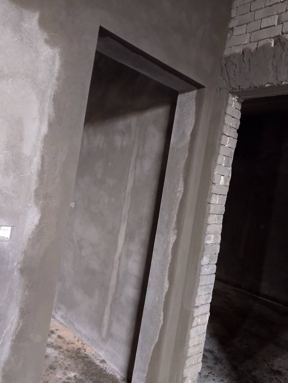 سلام عليكم
جزء من اعمالي والله يرزق الجميع 
  عملنا  باليوميه  ومقطوعه   لبخ درجه اولئ سمنت+ جراره+ سقل+ تشميع + تصفير مساطر +جص+ نثر   الحجز والاستفسار مراسلتي او الاتصال بلرقم ***********   ادمن وافق
