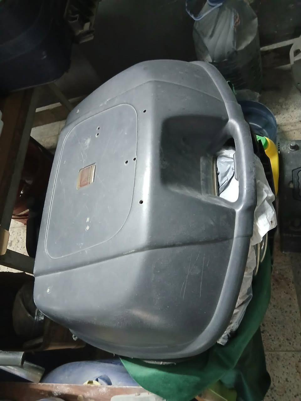 اشاير كلهم ب ١٠
قطعة شاصي ستد ب ٥
جنطه خلفيه لسانها مكسور ب ١٠


**إذا كنت صاحب هذا الإعلان وتريد حذفه لأي سبب، رجاءا أرسل رسالة إلى الدعم الفني**