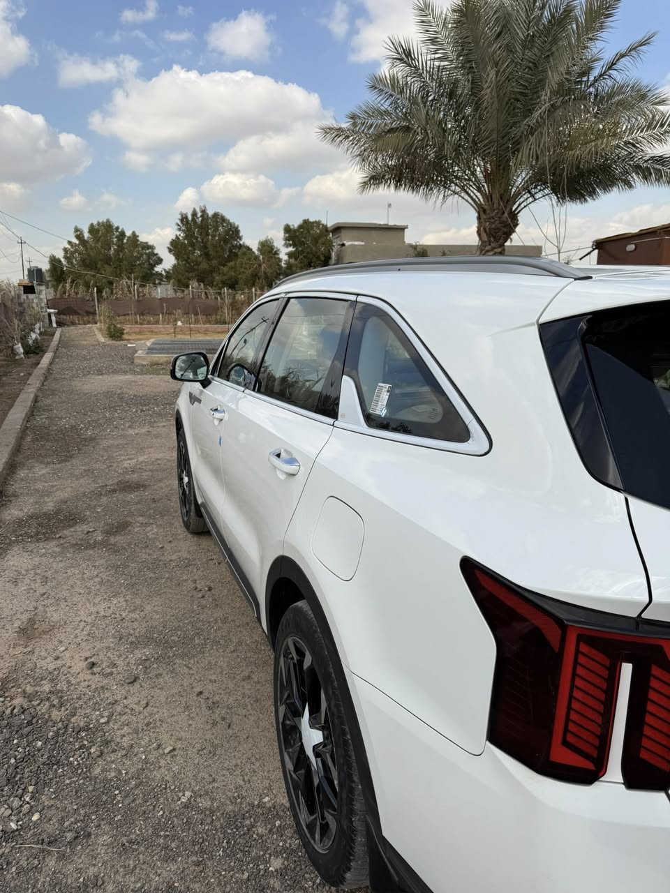 سلام عليكم
سيارة سورنتو 2025 خليجيه    

بانوراما 

دبل كامره خلفي 

ويل 20

داتا شو 

اناره محيطيه متعدده الالوان 

لايت زنون عالي ناصي

لايت خلفي امامي LED

 بعده وضع الشركه سياره 

كير ماوس

كشنات كهربائي

هندبرك دكمه 

وضعيات قياده 

مساعده منحدرات 

جنطه كهرباء

تشغيل عن بعد 

بردات خلفيه

شاشه متصل 

دوشمه جلد مغلفة  ارضيه وكشنات 

شاحن وايرلس 

كيجات متغير الكتروني وعادي

نقطه عمياء

شاشه لمس متغير التحكم 

ستيرن فول تحكم

7راكب

الاناره الداخليه LED

دخول بصمه ذكي

حساس امامي

حساس خلفي

قبضات الباب الالمنيوم

مري شفط

حاملات اكواب 

جام 4 AOT

جام على بصمه يصعد وينزل 

تشغيل عن بعد..

ملاحظه بيها بارد اقل من ربع الباب الي ورة الصدر

السيارة رقم بغداد باسمي ماشيه 19 الف

  

السعر325.

مكاني بغداد

***********
