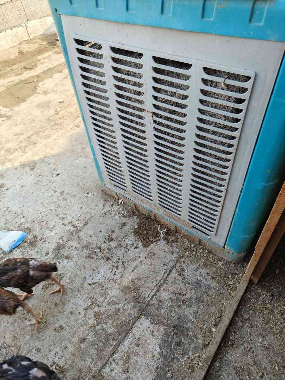 سلام عليكم مبرده البيع ستخدام موسم واحد شغاله وكلشي مابيها سعر 70 مكاني بصره قبله حي المهندسين ***********
