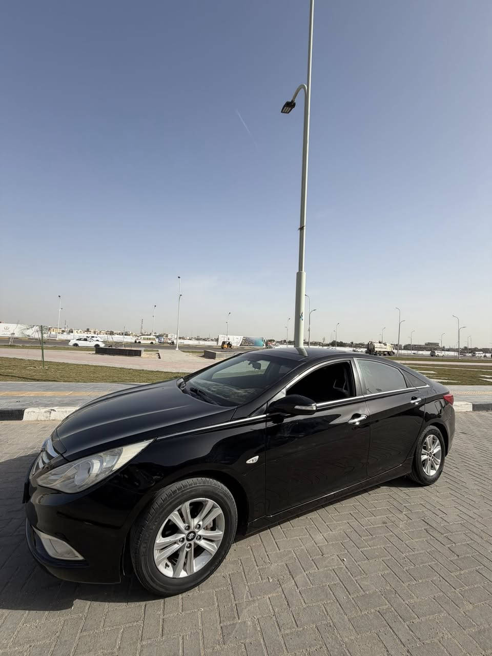 السلام عليكم 
هيونداي سوناتا 2014 غاز بلاد 
وارد كوري خط واحد

ادوات ادوات دخول جديد(( گصه جنطه ))
( متومه ارقام وسنويه شمالي الرقم الانكليزي )

فول مواصفات سقف بنراما 
شاشه 
تحكم ستيرن  + وضعيتت قياده 
اشاير بلمري
كشنات تدفئه وتبريد  
حساسات خلفيه
تبريد قطعتين 

كير ومحرك وحداديه وتبريد كفاله 
السياره كامله من كلشي تاخذها جاهزه للأخير
ونضافه  100/100 
((دخول جديد هذا الاسبوع وشي نادر 🔥))

#مكان البصره
#السعر والأ ستفسار 
#اتصل ‭ ***********‬
