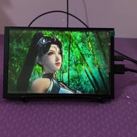 شاشة 8 إنش • تلفزيون • توصيل