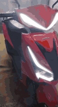 -السلام عليكم
-دراجه شحن للبيع 
-اضاءة امامي واشاره يمين ويسار  
-طرق التشغيل سويج وبصمه + تشغيل عن بعد + قفل للحمايه من السرقه
-الدراجه جديده كلش 
- مع شاحنته الاصليه
-موقعي التاجي 
الرقم ***********
-السعر  500  وبيه مجال   الشراي فقط يتفضل خاص
