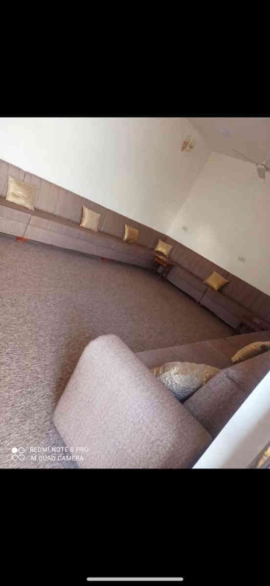 الدار للبيع المساحه 330 الجنس طابو زراعي سند 25 الموقع كاعد بيت عبدان مقابل حي الحسين شارع خاص للدار البناء سنة 2024 غرفتين نوم استقبال مطبخ صاله صحيات داخليه وخارجيه ممر على داير البيت حديقه اماميه وجانبيه البناء طابوق السقف كونكريت الموقع حلو السعر 110بي مجال بسيط مراجعة مكتب ابو ازهر الجرياوي للعقار الجمعيه مقابل اسواق حاتم غازي الاتصال على الارقام التاليه
***********
***********
***********//,بالتوفيق إنشاءالله
