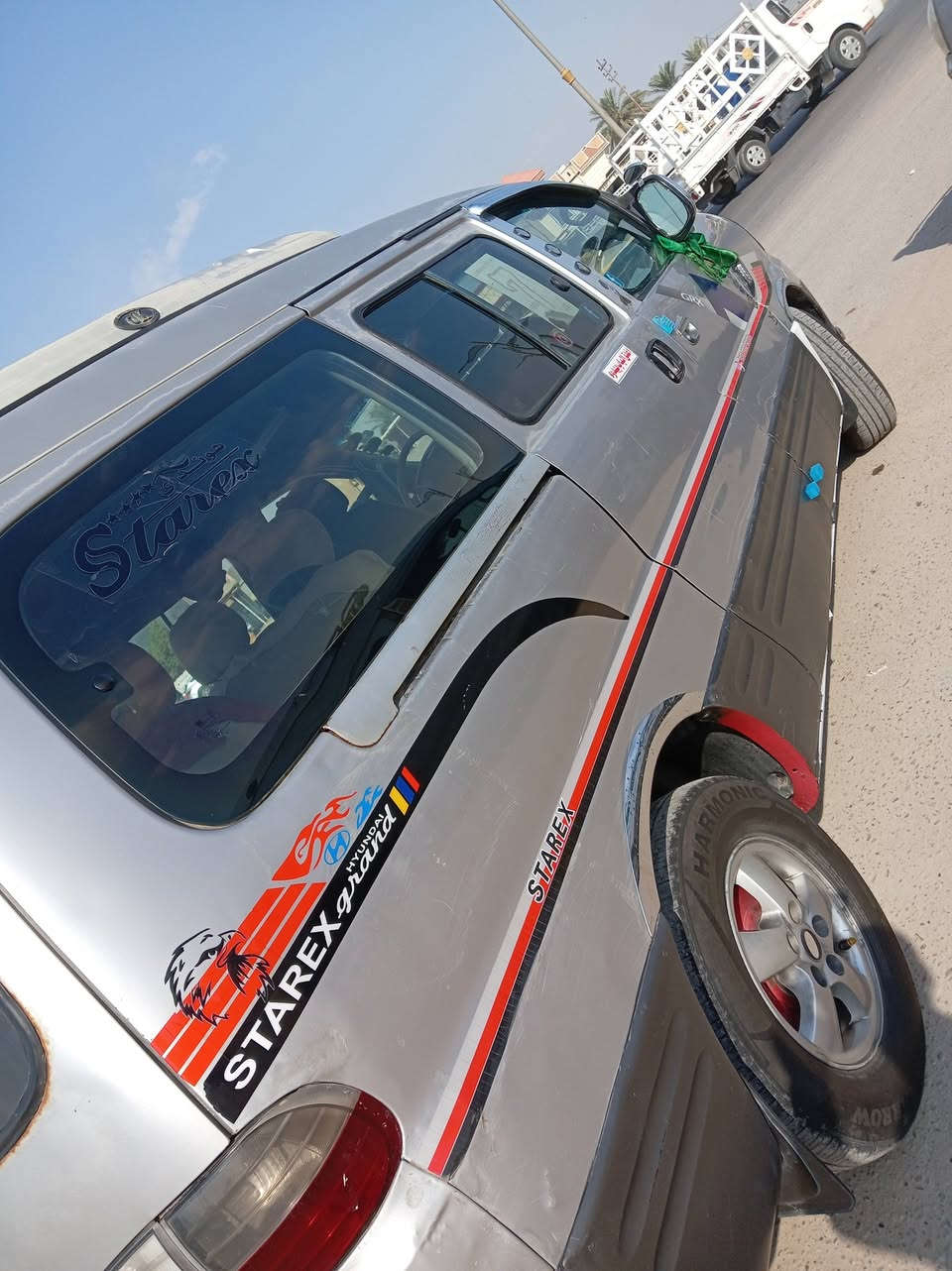 سلام عليكم ستاركس للبيع موديل ٦سياره حلوه كير محرك اكسن تخم تاير باتري جديد حداديه شرط بجيس صدر امامي خلفي شرط حاويه شركه سياره كفاله قطرت صبغ مابيه بيه مكاني واسط اصويره سياره متعوب عليه مال جناي سعر ٧٥ بيه مجال ***********
