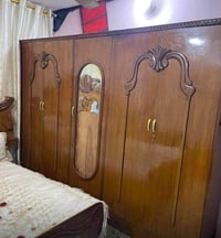 بغداد الكريعات • دواليب