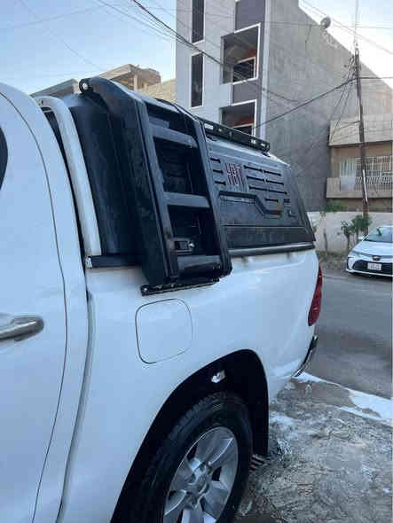 السلام عليكم 
تيوتا هايلوكس للبيع 
موديل 2016 فور ويل كويتي 
مكفوله من الضربه والصبغ 
اربعه سلندر 2700 
كير اوتو  
كير ومكينه بحاله الوكاله 
تخم تاير جديد 
لايت زينون عالي وناصي وبلوجكترات 
ماشيه 130 الف. 
السياره عليه بوكس  ودرج للتخيم سعرهن ( 1600دولار ) 

رقمه بغداد باسمي تحويل ثاني يوم 
مكان السياره / بغداد حي الخضراء 

السعر / 262وبيه مجال كلش قليل 
(ويه البوكس. او بدونه ينزل سعر البوكس ماكو مشكله) 

للاستفسار / ‭0771 296 6257‬ بغداد
