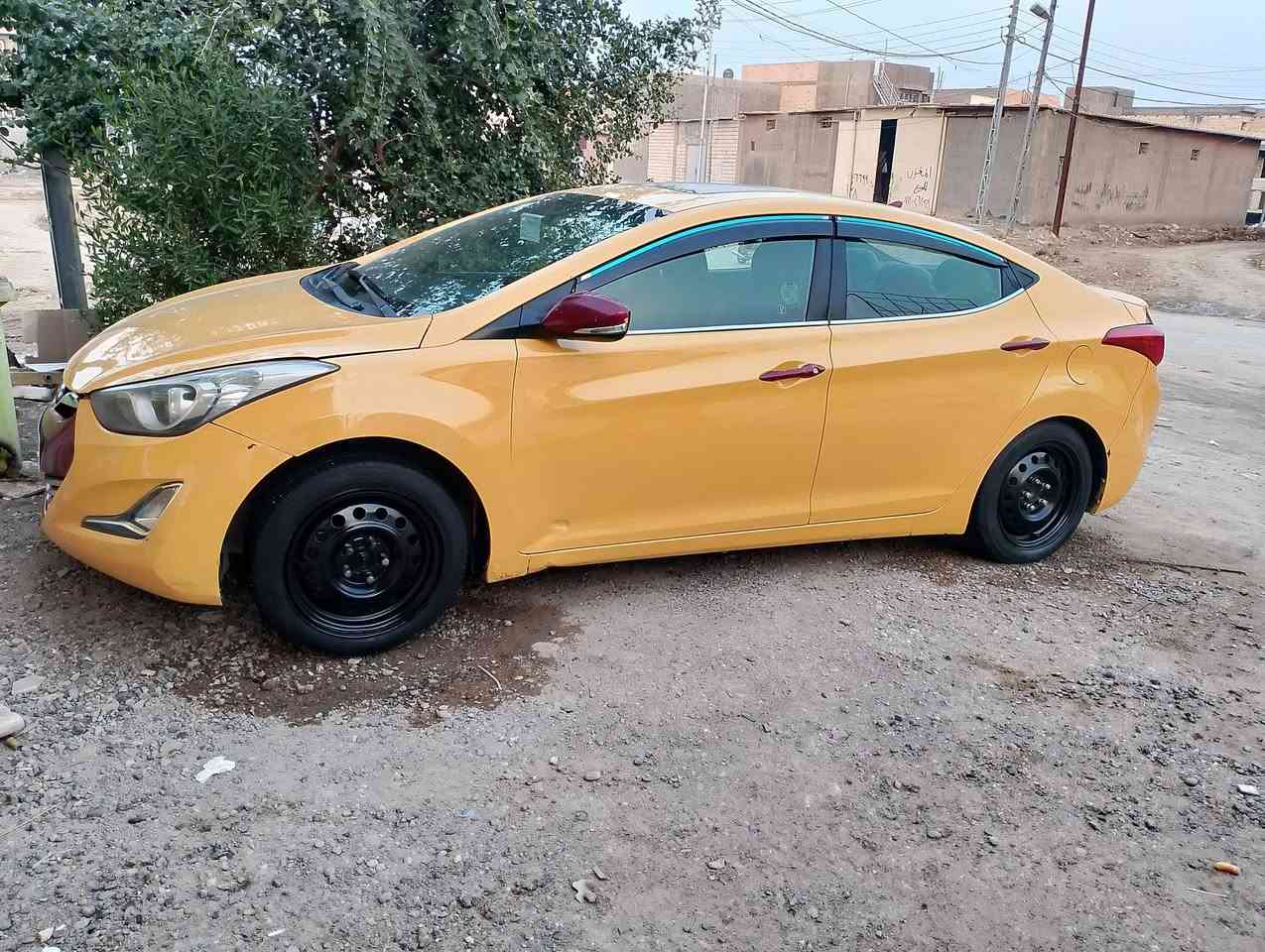 السلام عليكم
النترا وارد امريكي موديل 13 لمتد فول مواصفات ما عدا البصمه 
فتحة سلايد روف طگتين
اشاير بالمري
شاشة اندرويد 
كامره دواره
لايت كشاف زنون
كشنات كهرباء 
كشنات تدفئة 
نضام ايكو 
نضام مانع انزلاق 
تحكمات ستيرن جهتين 
لون الدواخل عسلي 
مكينة 1800 دوش لا تبخير ولا تنقيص گير مكفول تبريد خير من الله ضربتها جاملغ جهة السائق بدون دواخل ليبل واحد السياره عدى الجاملغ رقم بابل دولي سنويه لل 27 مكاني كربلاء طوريج ***********
