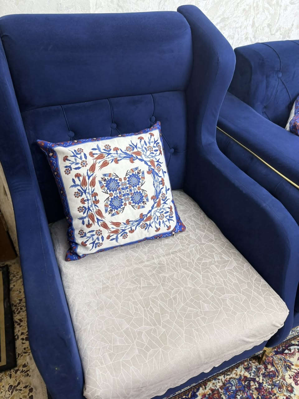 تخم نضيف كلش بسعر مناسب ٧ مقاعد للاستفسار واتس اب ***********
