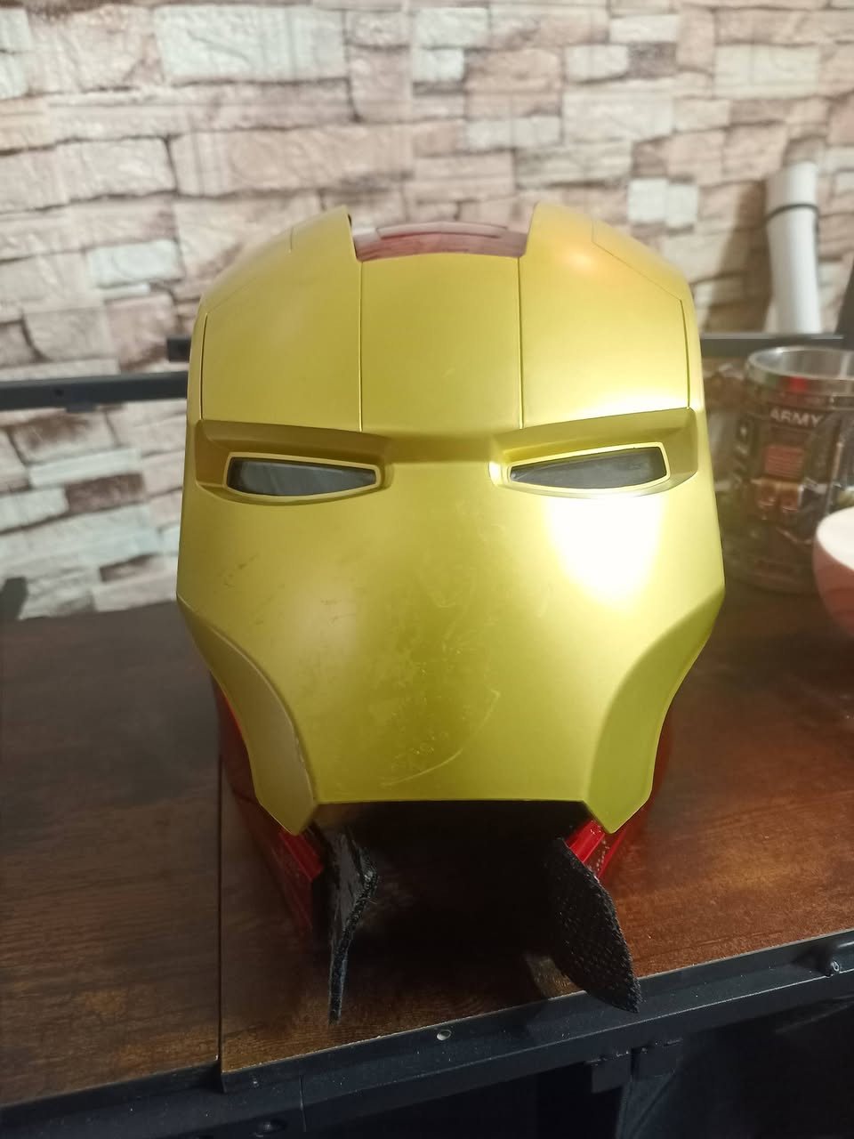 خوذة ام الاظائه نقص باتري وقطعه الفك ماكو هجي ابيعها
15 مع توصيل


**إذا كنت صاحب هذا الإعلان وتريد حذفه لأي سبب، رجاءا أرسل رسالة إلى الدعم الفني**