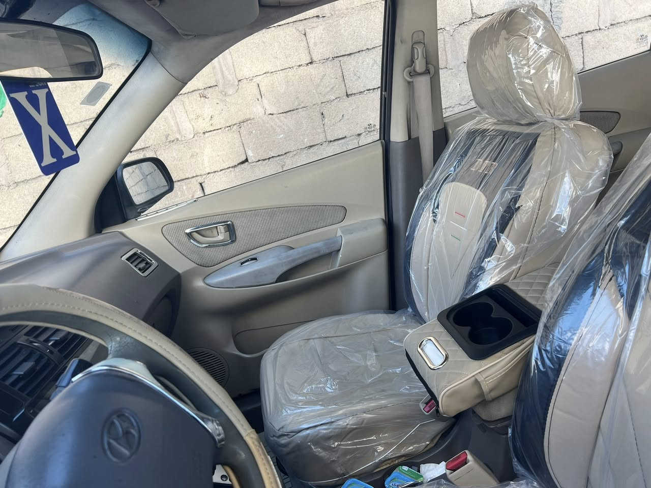 توسان  مديل 2009 فول مواصفات رقم بغداد جديد تحويل ثاني يوم شرط مشروع وطني مكينه وكير جدد حداده جديده تخم تاير دوشمه كشنات كلشي جديد مكفوله من الضربه القويه والعيب الشرعي وارد كوري ما ينكفل من صبغ السعر 90 وبيها مجال فقط اتصال مكلف بالنشر ***********
