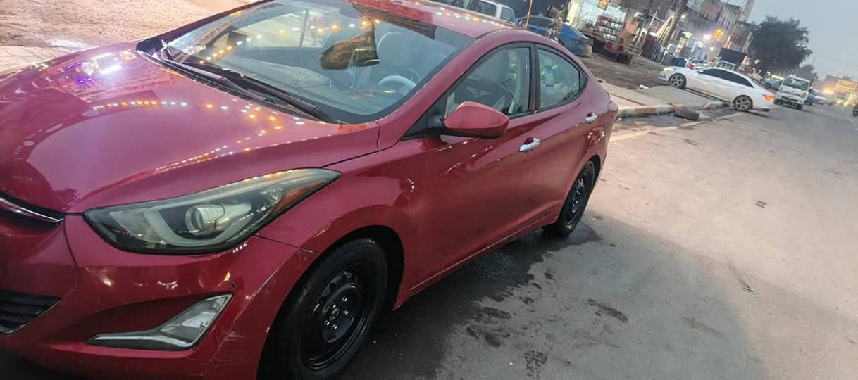 السلام عليكم النترا 2014بسمي سنويه لل28سياره جاهزه سعره 120وبيه مجال مكان السيارة  حي اور ***********
