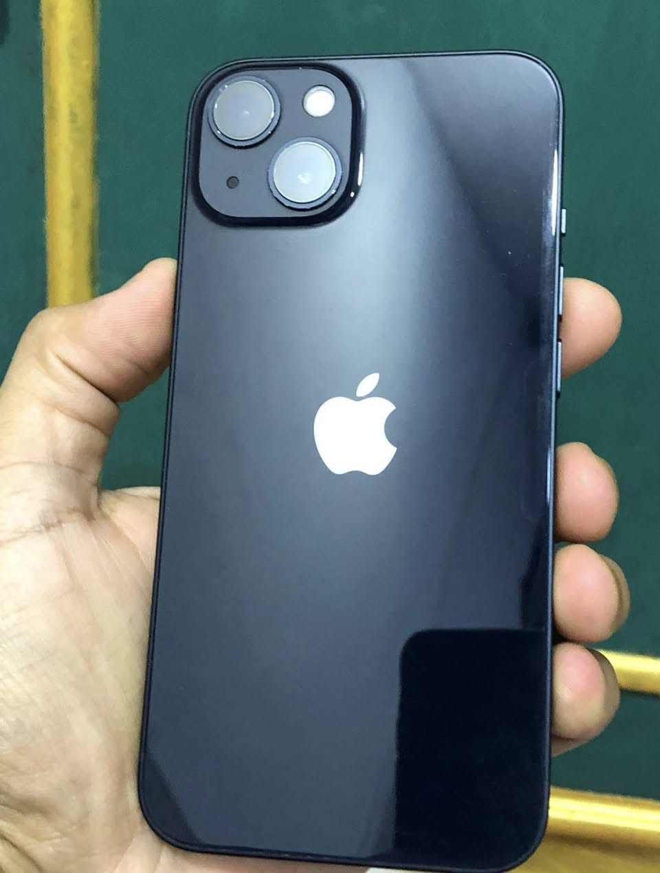 ايفون 13 ذاكرة 128 مكفول سعر 400 وبي مجال بسيط


**إذا كنت صاحب هذا الإعلان وتريد حذفه لأي سبب، رجاءا أرسل رسالة إلى الدعم الفني**