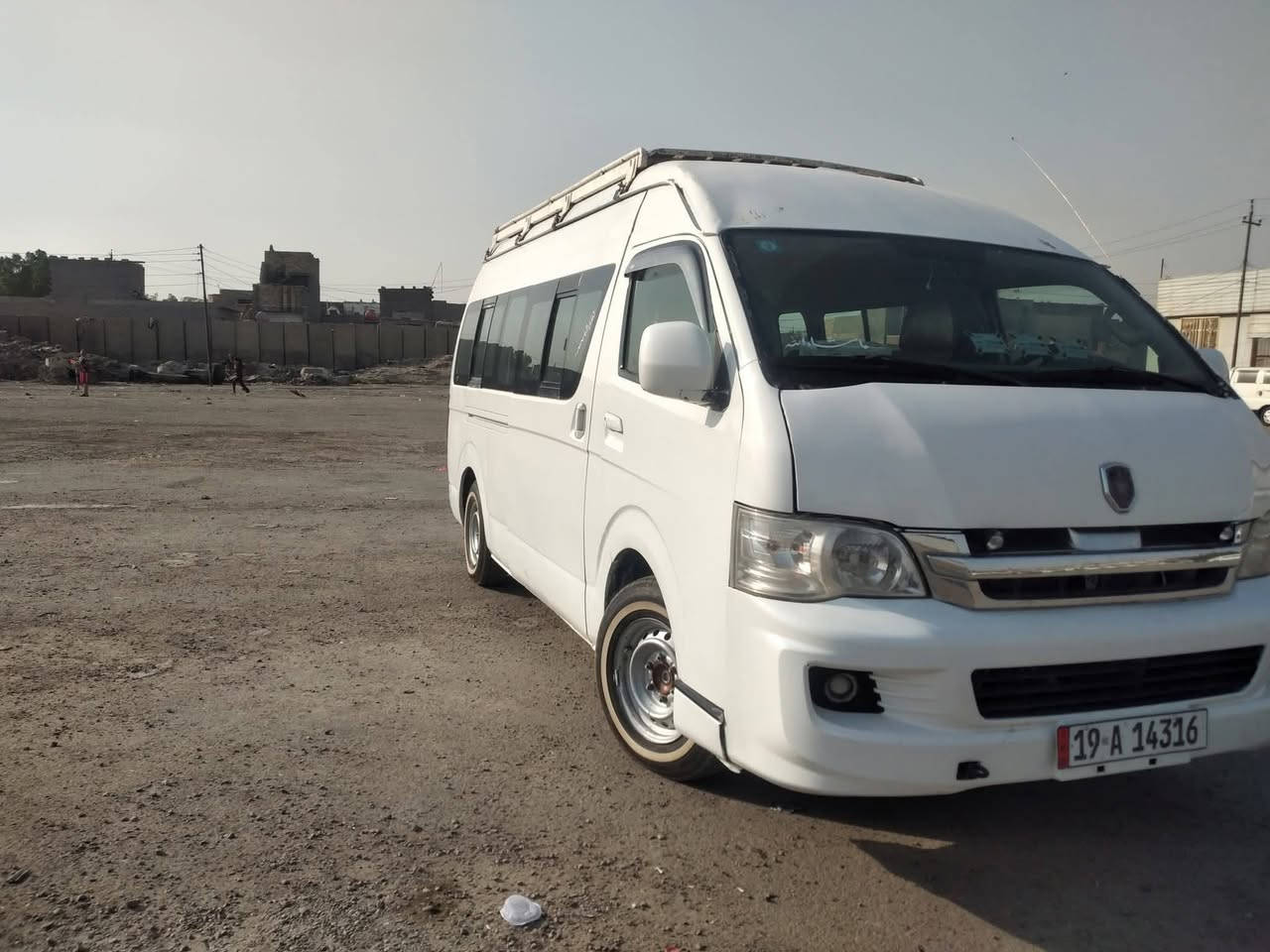 سلام عليكم للبيع جنبي موديل 2014 رقم كربلاء صبغ حزام جام وجوه سياره كير ومكينه واكسل هايسه تبريد محور سياره جاهزه سعر 105 وبيه مجالل
رقم الهاتف ***********
