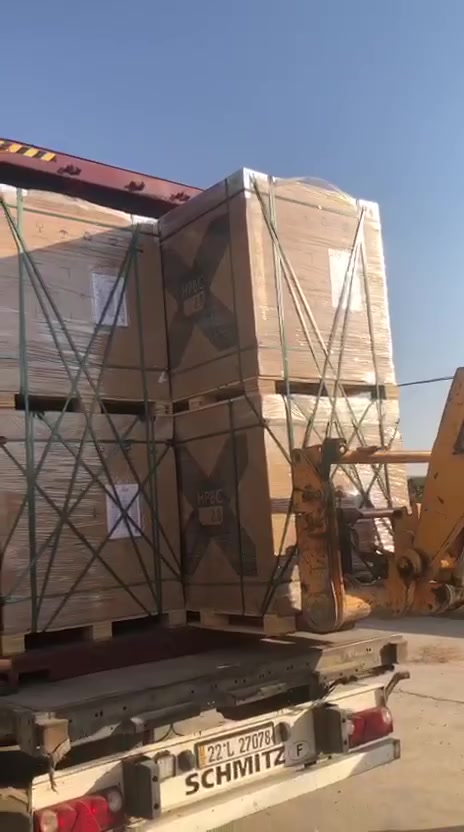 Eagle 🦅 Solar

🌞 يتوفر لدينا ألواح طاقة شمسية

ماركة LONGi HI-MO X10 HpBC

بقدرة 645W ومن مصدر الشركة الأصلي.

📦 متوفر جملة ومفرد

📍 الموقع: كركوك
📞 للتواصل عبر الواتساب: 
***********
Eagle Solar 
✨ احجز الآن.
