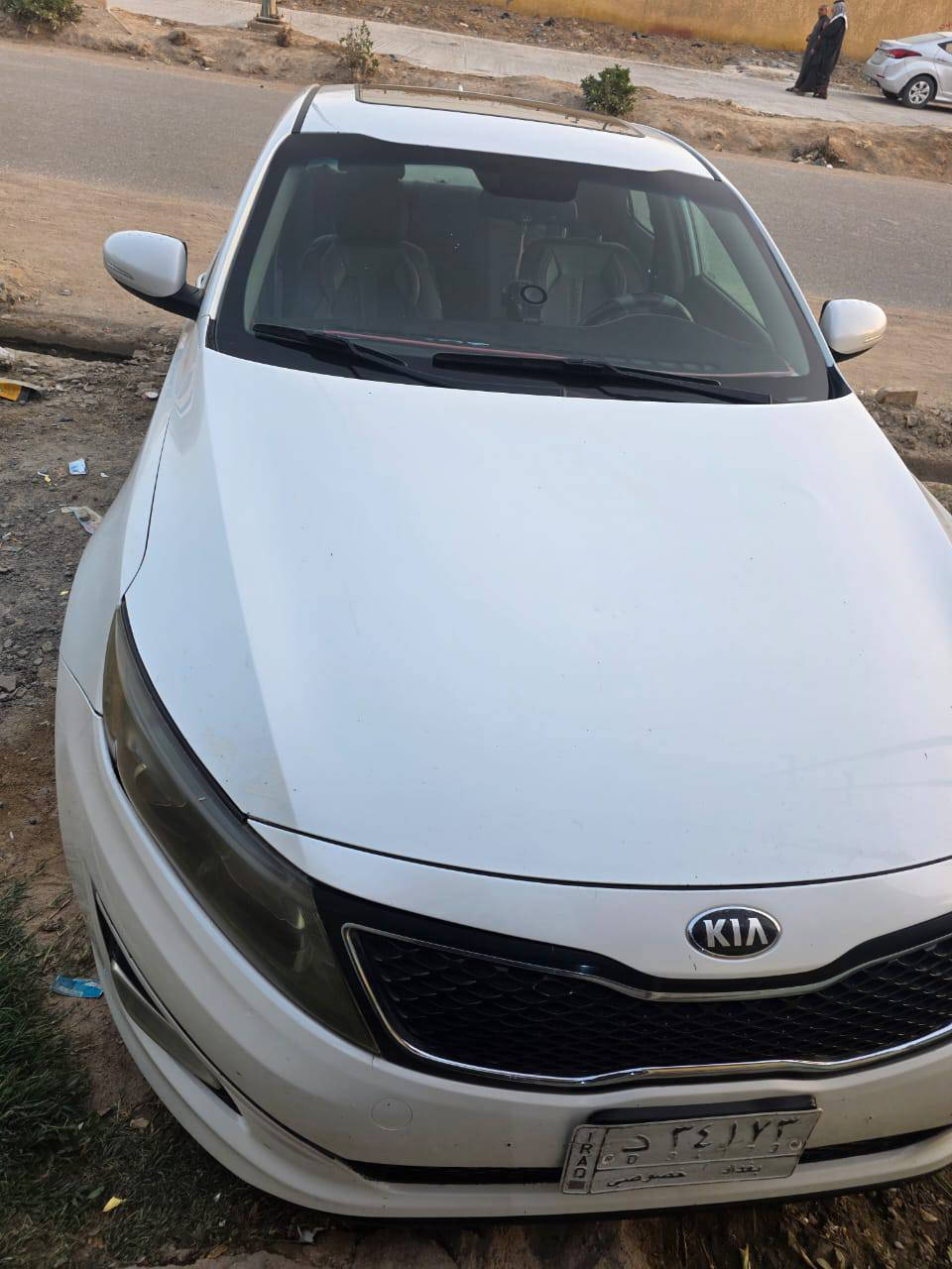 للبيع اوبتيما موديل ١٥ وارد امريكي  فئة EX
فول مواصفات ١/١ 
جاهزه ماتصرف عليها الف دينار  حداديه . لايت عالي  زنون اصفر . تخم تاير توني شاده 
بلاجكتورات .  
رقم بغداد تحويل ثاني يوم 
بصمه تشغيل 
بصمة ابواب 
فتحة سقف ونادر تجي فتحة سقف بالامريكي . 
جام اتو ضغطه وحده 
تحكمات الدواخل صاج 
شاشه وكاميرا خلفيه
تحكمات ستيرن + شفتات 
دواخل لونين 
كشن كهربائي اربع وضعيات 
كير اوتو + كير عادي
تبريد مناخي  قطعتين امامي وخلفي  
ويل كب 
دبل كزوز
السياره احلى من الصور بعد 
صور الحادث مرفوقه وي الصور 
صورة السونار مرفوقه ايضا 
مع العلم الصبغ بالسونار مبين اكثر بالواقع اقل . السعر ١٢٥ بيها مجال 
الله يرحم والديكم . 
الشراي فقط يتصل واني بخدمته 
***********
