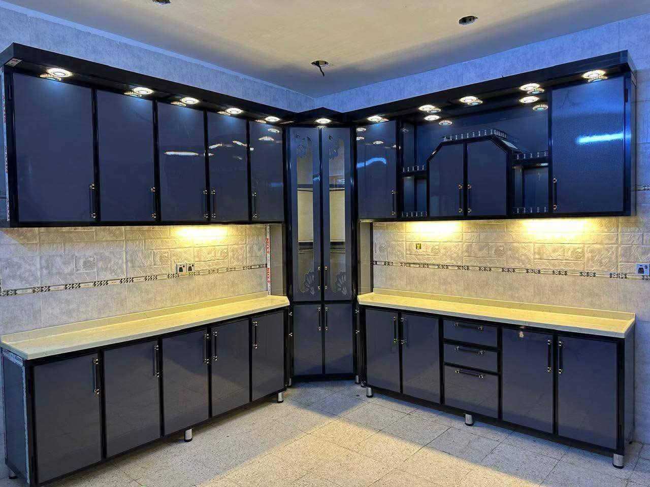 عرض مميز من معمل الفهد شغل درجه اولى كونترات المنيوم ثقيل ومبطن سعر المتر130الف العنوان موصل زنجيلي قرب عيادة دكتور ثامر الحجز والاتصال على الرقم ***********فهد ابوحذيفه
