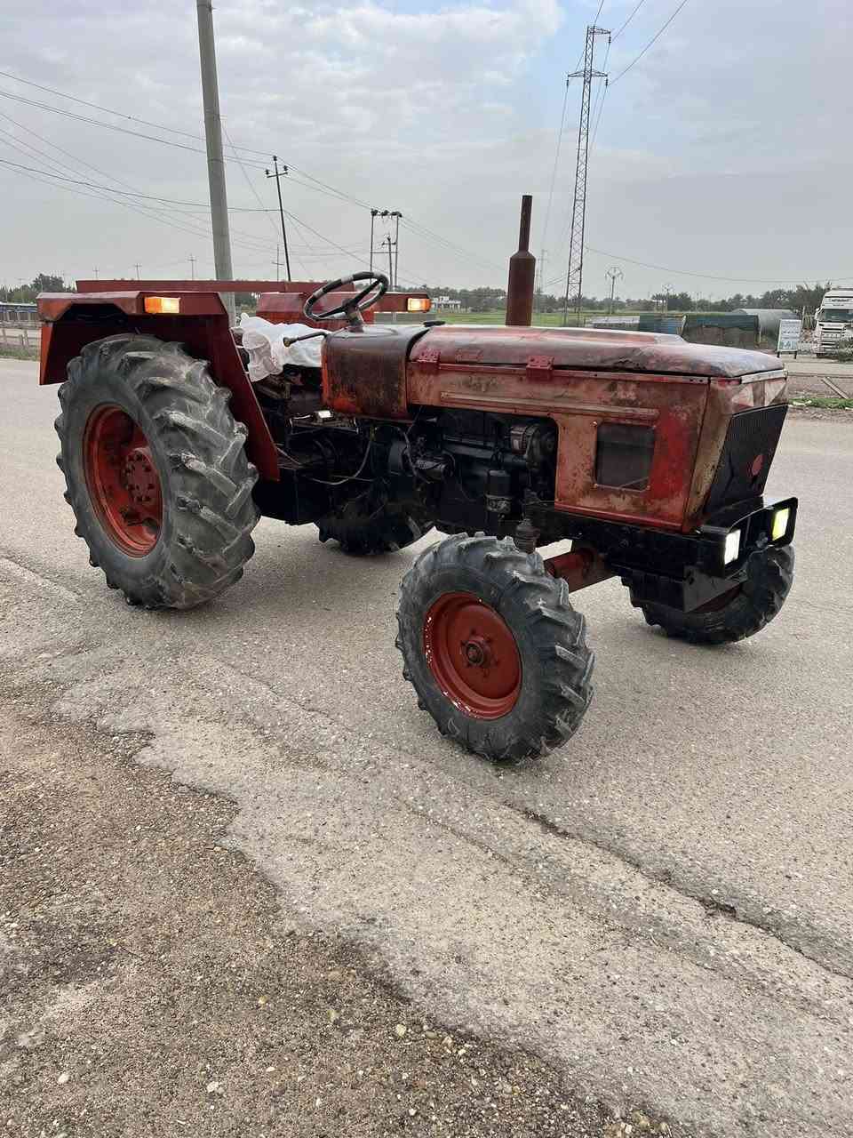 عنتر للبيع موديل 84 جاهزه من محرك كير بم اكسن جهاز رفع  كفاله عامه تخم تاير امامي ابو شيف مامستخذم خلفي ايضاً جدد كهربائيات كامله من لايت باتري جديد نكره سلق سكانات جدد صدر جديد جملقات جدد نوعيه ثقيله كشر بلادي مكينه جاهزه لعنوان حله لنيل يم جسر كيش 

***********
