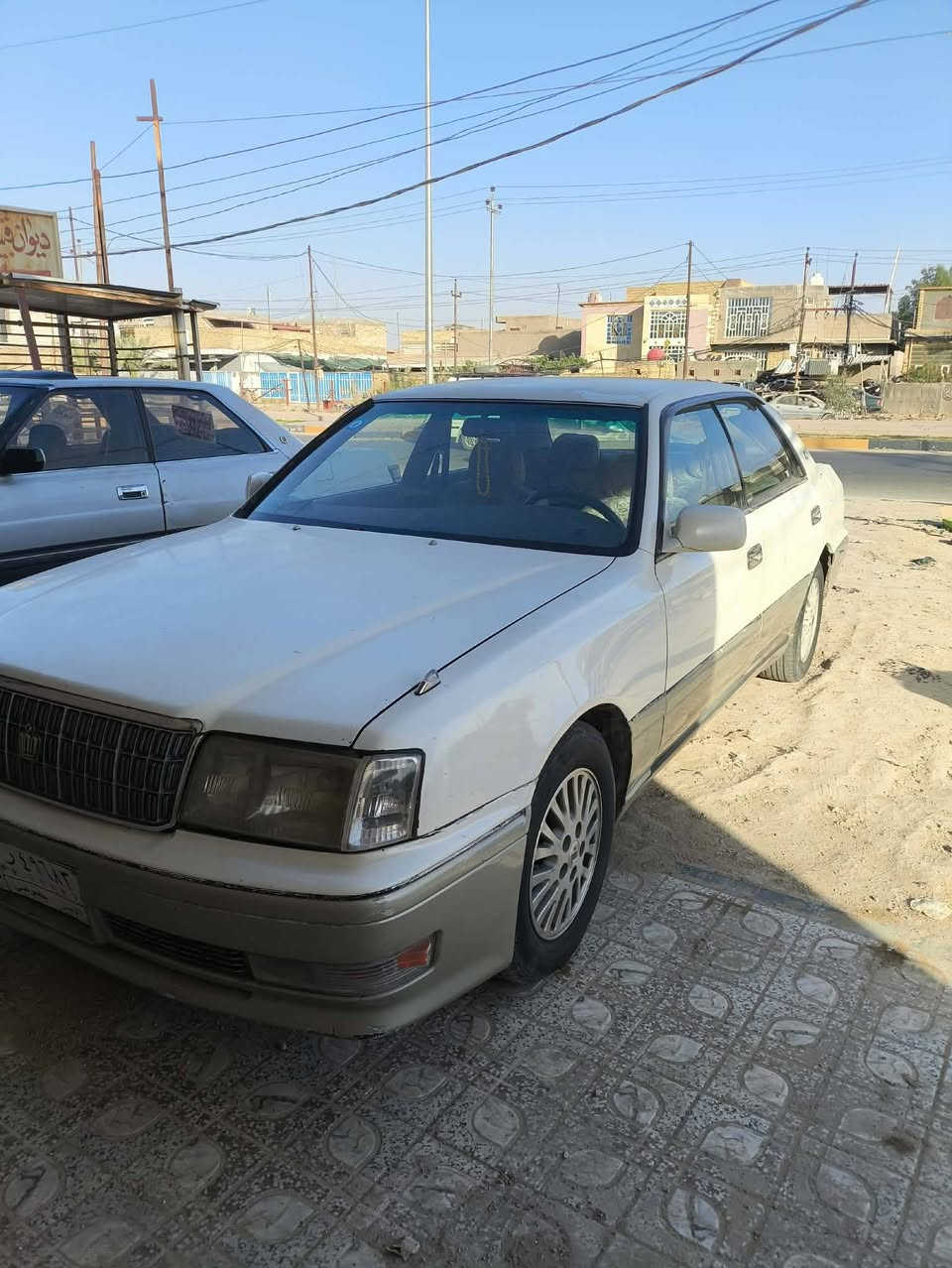 راس الثور فلات 1997  مكينة و گير وتبريد شغال 100/100  رقم انبار مشروع وطني باسمي شرط المداور 65ومجال بسيط
*********** كوفة, النجف
