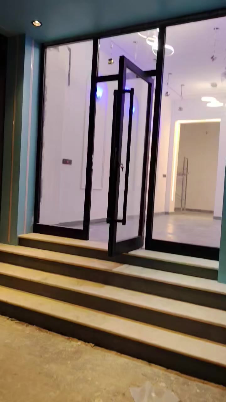 الدار الهندسي لبيع كافة المواد اللاصقه والعوازل والفوم بانواعه والاسعار تنافسيه  بادارة
كاظم الحجامي للعقار والاستثمار
العنوان شارع نادي الرافدين ***********
