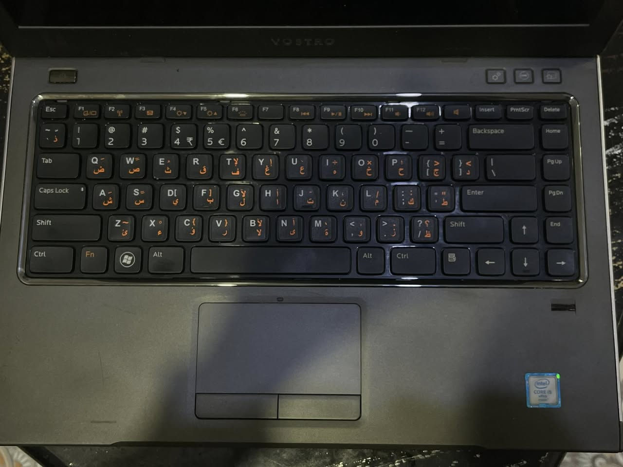 لابتوب Dell Vostro 3460 (الإصدار العملي)
المعالج: Intel Core i5-3210M (جيل ثالث)
الرام: 4GB DDR3 (أداء مستقر للمهام اليومية)
الهارد: [256] جيجابايت
الشاشة: 14 بوصة HD
كرت الشاشة: Intel HD 4000 (اقتصادي وقليل الحرارة)
المميزات: كيبورد مضيئ + هيكل معدني متين جداً
المنافذ: 4 منافذ USB 3.0 / HDMI / VGA / LAN

السعر 120 الف
 بغداد


**إذا كنت صاحب هذا الإعلان وتريد حذفه لأي سبب، رجاءا أرسل رسالة إلى الدعم الفني**