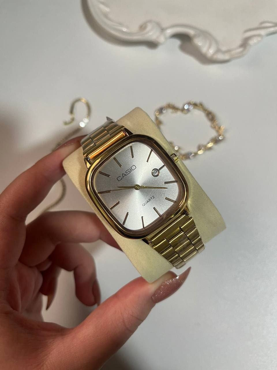 شوفي الكولكشن الجديد على صفحتهم 👇
👉 https://www.instagram.com/menna_jewelry__?igsh=M2p2NXg4NTBzN2Fh


**إذا كنت صاحب هذا الإعلان وتريد حذفه لأي سبب، رجاءا أرسل رسالة إلى الدعم الفني**