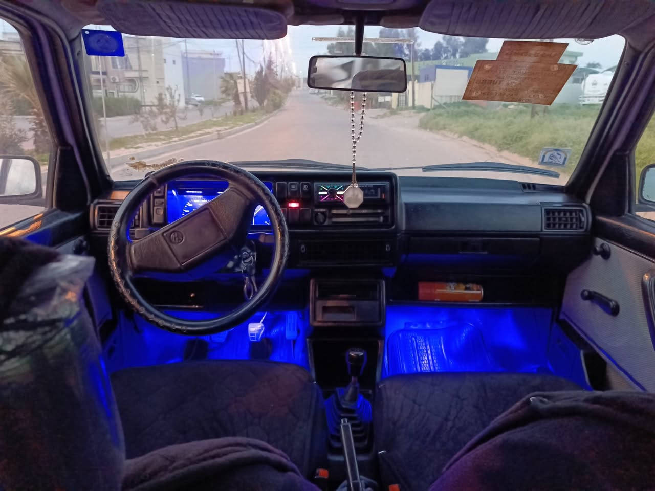 السلام عليكم ✔️
كولف موديل 1991.

-مكينه والكير شرط في شرط!

-صبغ فقط نص باب والباقي شرط خام!

-طخم السياره جديد كامل مكمل !

-طخم تاير ماصارلو اسبوع جديد!

-كهربائات كلها شغاله عدا الكيلو متر! 

- رقم جديد وهزه جديده وسنويه تقريبا ل2031 شرط التحويل السعر 40$ وبيها مجال⬇️للستفسار ⬇️
***********📞
‏‪***********‬‏📞
