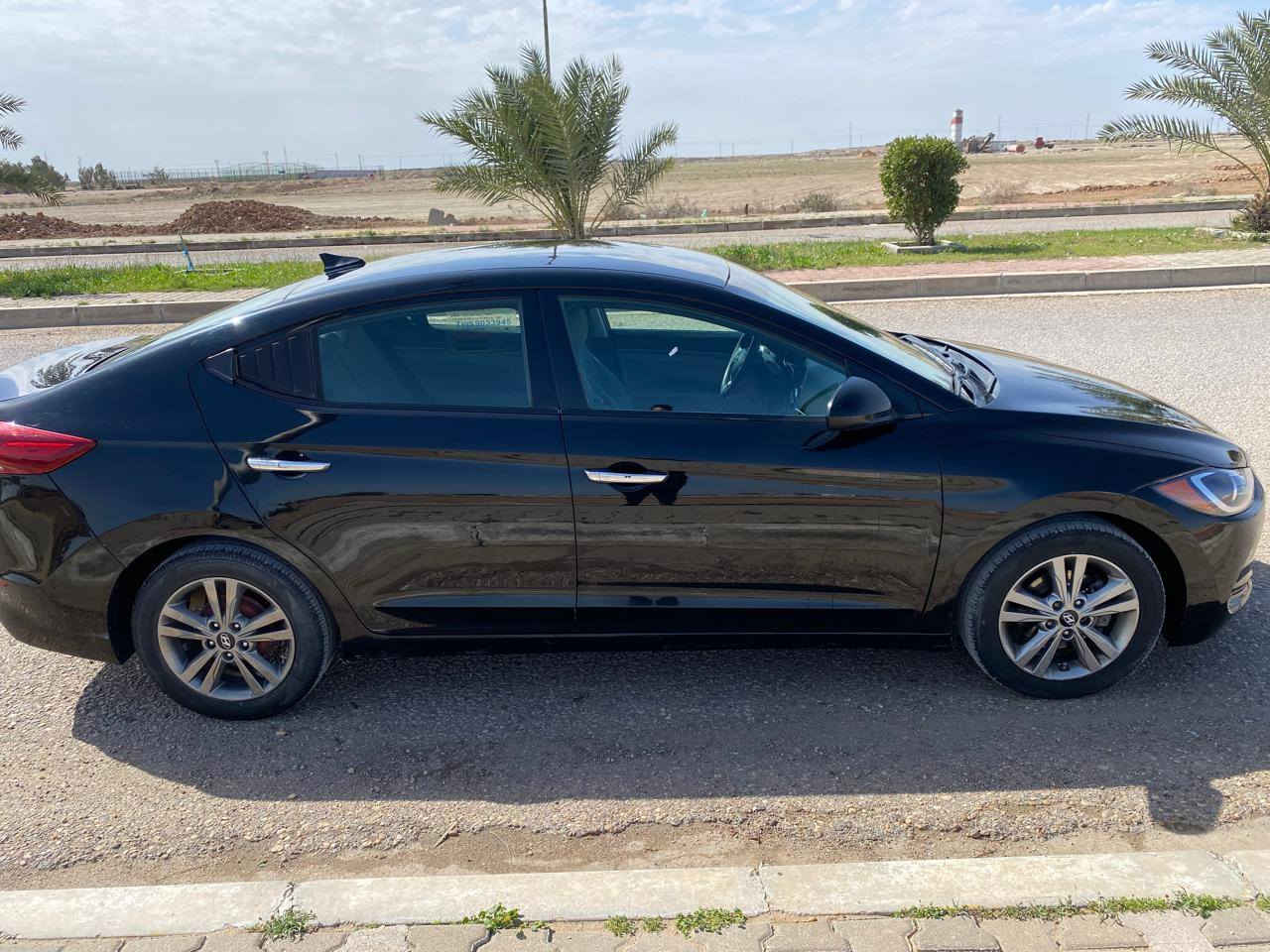 السلام عليكم 
للبيع النترا 2017 تحكم ستيرن جهتين شاسع كبيره وارد امريكي حادثها مال امريكا بنيد وجاملغ فقط وصار بيها هنا بالعراق صبغ ب الجاملغ الخلفي اثر شخط مو حادث سياره كير محرك خير من الله 
تخم تاير صدر جاهزه السياره ان شاء الله مابيها نقص
رقم اربيل دولي بأسمي تحويل مباشر

صور الحادث ماعندي اكو سونار تاخذ وبيك خير ودلل
السعر 125وبيها مجال
مكاني عامريه الفلوجه 
للاستفسار اتصال
***********
واتساب او اتصال
