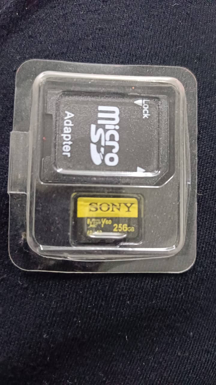 ميموريات وفلاش للبيع شلعة ومفرد ماركات معروفة
للاستفسار الاتصال على الرقم التالي 
*********** وتساب وماسنجر
