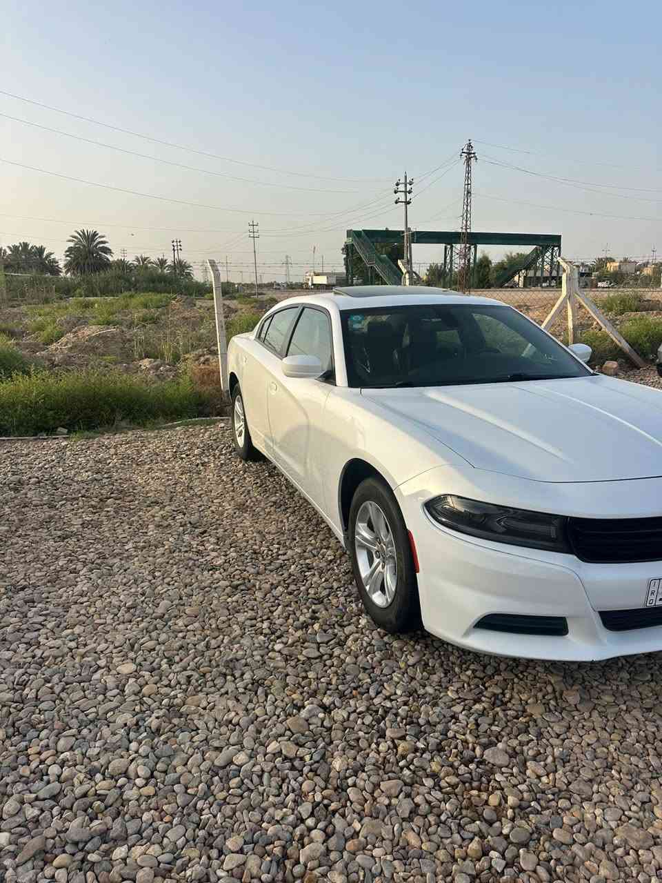 جارجر موديل  2021 ضباط دخول جديد  سياره فول مواصفات داخل جلد خزن مري فتحه سعر ٢٣٠ رقم هاتف ***********
