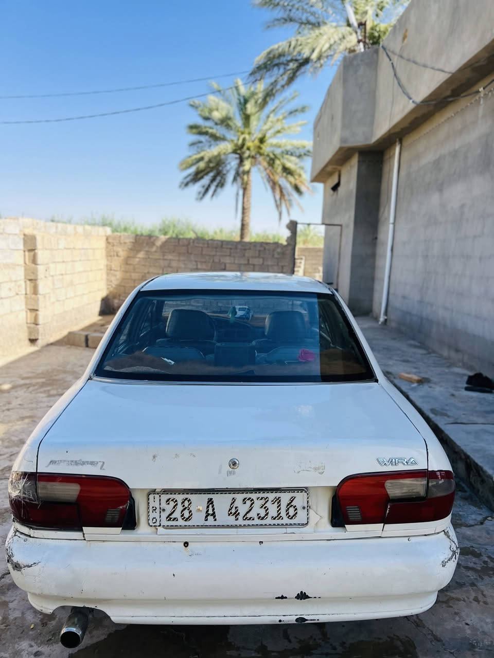 سيارة بروتون 2001 كاملة مكفولة من كل شي رقم انكليزي تحويل مباشر سنوية مجددة لحد 2030 هزة جديده السياره مشروع وطني السعر 33 وبيهة مجال او مراوس حسب القناعة 
للاستقسار ع الرقم (***********)
