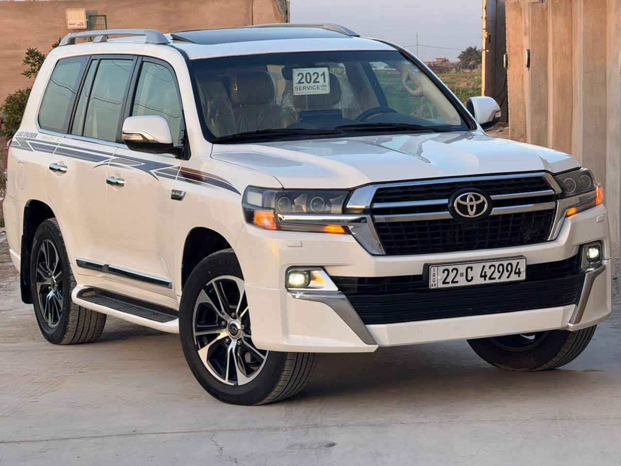 سلام عليكم
للبيع اومراوس  
لاندكروز 🔥 2016 💣 بريم اصل  🚀 GXR:
السياره احله من الصور بالحقيقه 
فول مواصفات 1/1 💯 :
1- فتحة 🕳️
2- بصمة 🔐
4- حساس خلفي وامامي 🎶🔊
5- ثلاجة 🥶
6- 2 كراسي كهرباء ⚡
7- تشغيل عن بعد 💥
8- شاشات عرض 💻
9-كامرات 2 دوارة 👀
10- 8  ايرباك 
11-دفع رباعي 🎮
12- رقم اربيل بأسمي 
حجم المحرك: 8 سلندر 4.600✅
ملاحظة // السيارة صبغ حزام بدون دواخل بدون  شواصي ولغود كفالة وكير ومكينه وحدادية وتخم تاير 
وشرط  الفحص ✅  
جديدة بمعنى الكلمه شرط تراي زيرو  تخم تاير حدادية تبريد جاهزة من كلشي مابيها اي نقص وبالعافية ع تكون من نصيبه
بأسمي شخصياً هزه وفحص جديد تحويل مباشر  
#مفخره_الأرض 🔥 
🟩 السعر المطلوب  _ ( 348 $ )💸وبيهامجال                                               
بلاش ماكو هيج سعر بهيج نظافة 
لاستفسار الاتصال ع الارقام التالية 📲📲

‏ ( *********** // ‭*********** ) ‏

تحياتي لجميع 🌹 🌸 🙏🏻
