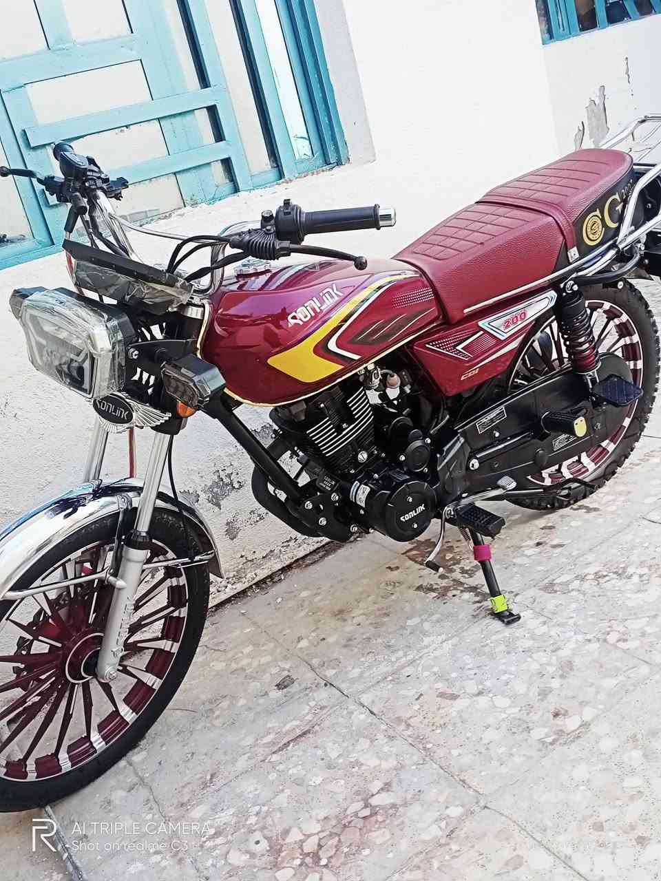 سلام عليكم دراجة سونك موديل 2025جديده الله شاهد مامشتغله دلفري استخدام شخصي دراجة نضيفه محرك 200حساس انذار وشاشه وبصمتين تشغيل عن بعد وتقفيل وتفتيح كهربائيات كلها شغاله السعر ٨٥٠وبيها مجال التواصل على الخاص بغداد مدينة الصدر


**إذا كنت صاحب هذا الإعلان وتريد حذفه لأي سبب، رجاءا أرسل رسالة إلى الدعم الفني**