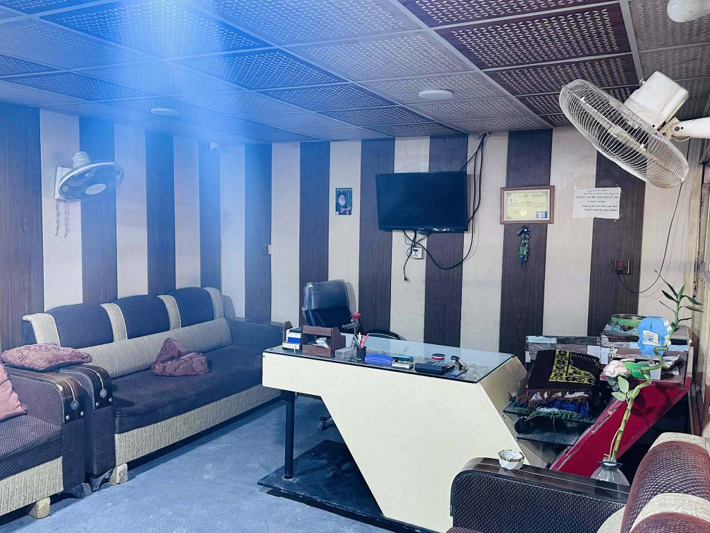 السلام عليكم كرفان 9×4 
 للبيع.  للاستفسار. اتصل على الرقم 
‏‪***********‬‏ ديوانية, القادسية
