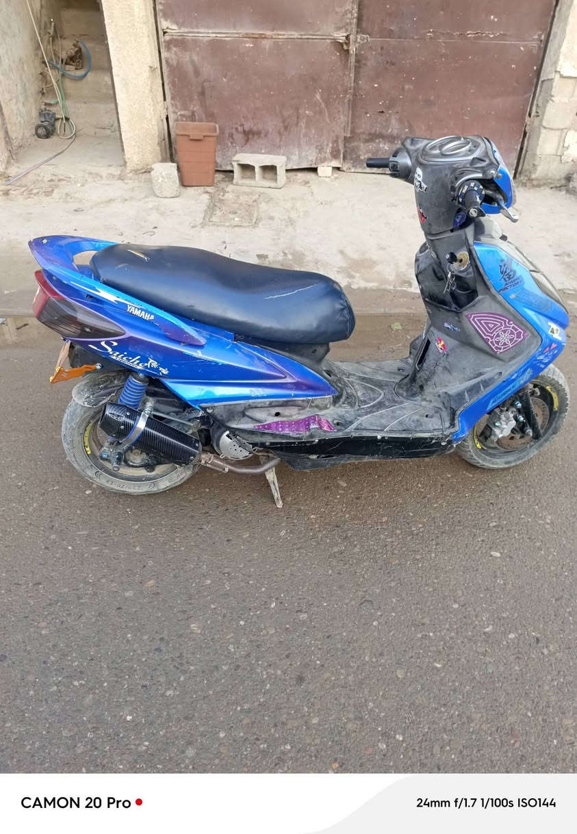 سلام عليكم سكنس فحل للبيع
موديل2007 بوشه59 صالنصه رياضي بيه شغلات بصيطه تزويد اوراق كامله كله بلادي سعر خاص رقمي ***********
