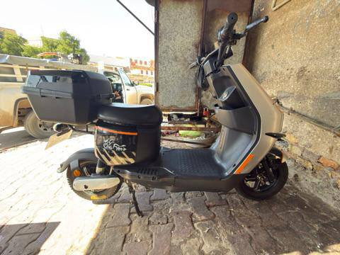 دراجه شحن للبيع بطاريات جدد توهن شادهن الاصليات فيتنامي السعر خاص


**إذا كنت صاحب هذا الإعلان وتريد حذفه لأي سبب، رجاءا أرسل رسالة إلى الدعم الفني**