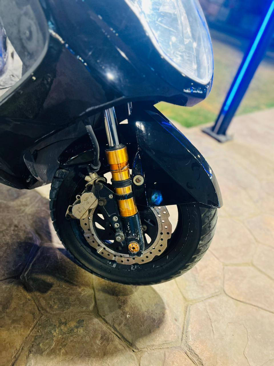 السلام عليكم سكنس فحل كاملة من كلشي ربع مذب عليه نكرة سلف كفالة عامة مامفتوحة سعر650
متروسة تزويد كلة اصلي مكاني بغداد حي اور او مدينة ***********رقمي
