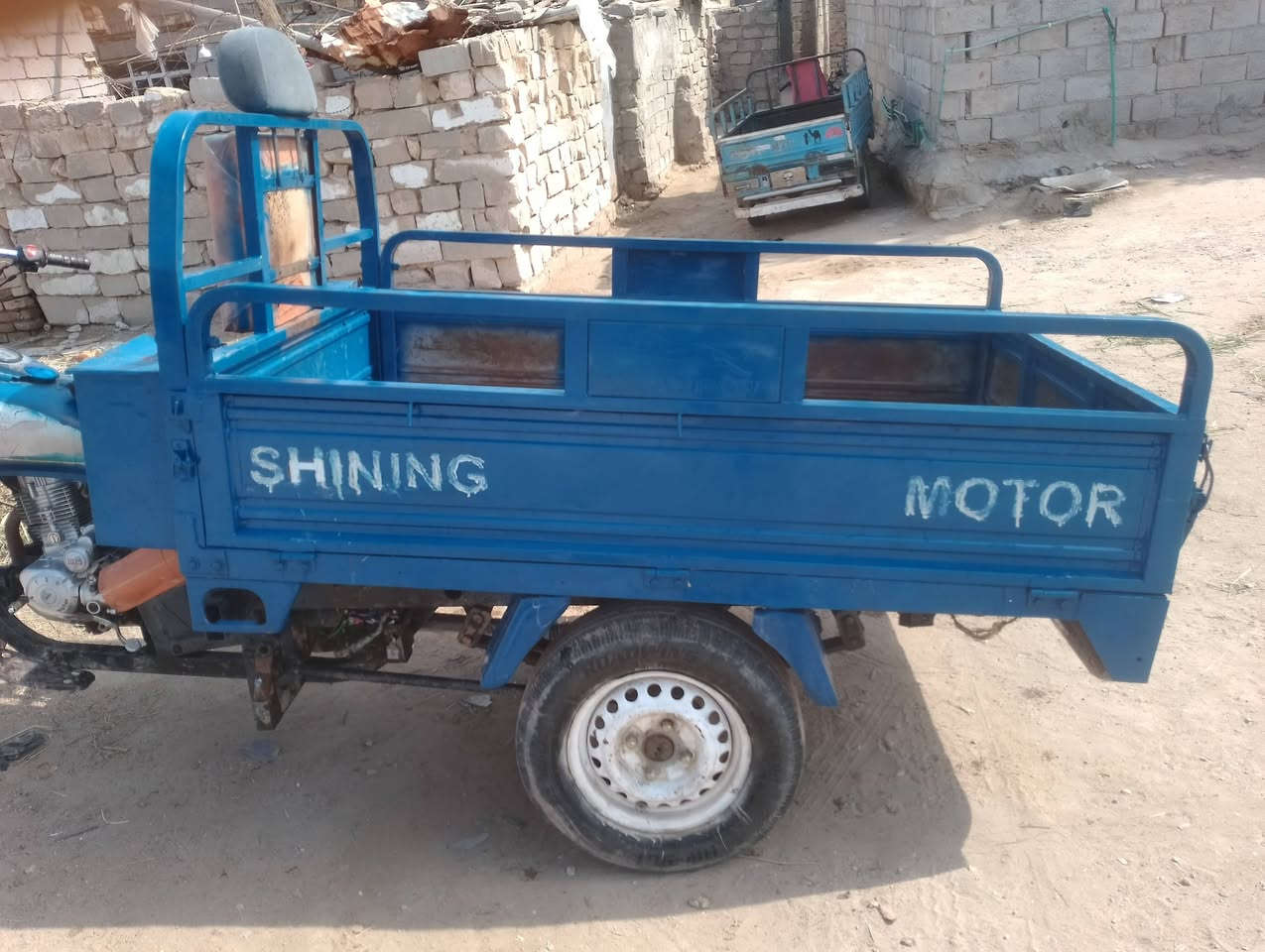 السلام عليكم ستوته البيع اوراق  المديل 2016مكينه 25بسمي من الوكيل مداور ثاني يوم /م/( بيه باج) المكان النجف  المشخاب  السعر مليون وميه وبيه مجال للشراي رقم رقم الهاتف ***********
