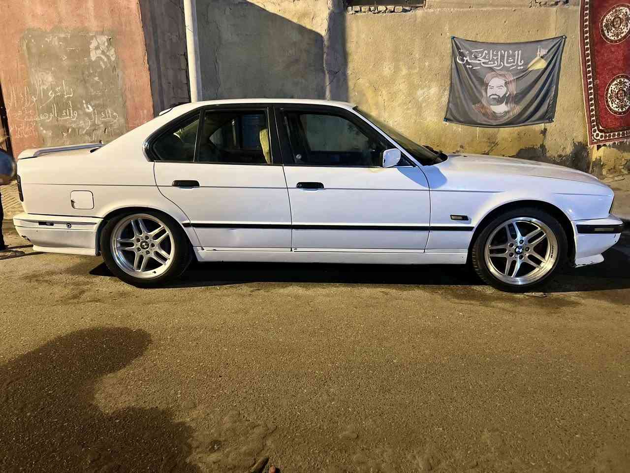 السلام عليكم من رخصه الادمن المحترم بي إم 520 كير عادي مسكر عدل السياره مامصبوغه عده البنيد والجاملغات الاماميه سياره باسمنه رقم انكليزي سنويه لل29 حداديه خير من الله والسياره مامتعوبه هواي تخم تاير والسعر 55 وبيها مجال وتفاصيل اكثر ع هذا الرقم للاستفسار
***********
