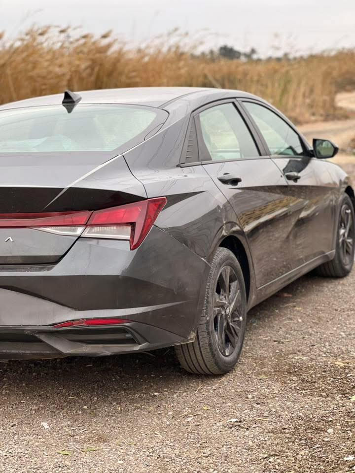 النترا 2021 معوقين بغداد باقي سنه وتصير حره ضرر جاملغ وبنيد شواصي ولغود مكفوله لون رصاصي مكينه 2000 دوش سياره جاهزه للاخير بدون نقص مكان السياره واسط السعر 128
***********
***********
