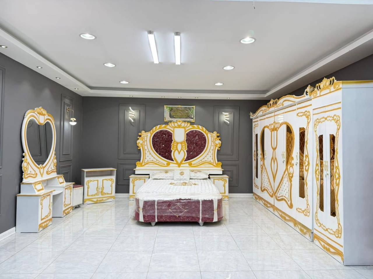 سعر الغرفه مليون
شازلون مخزن سعره 75 الف حسب الطلب 

شازلون مقعد 50 الف حسب الطلب 

الدوشك سعره 150الف

اسعااار وعروض مميزة

(غرف نوم شغل عراقي) 

صبغ بويه درجه اولى 

موديلات واحجام مختلفه لعشاق الفخامة والتميز تناسب ذوقكم الكريم 

العنوان بغداد الامين الأولى 

يوجد توصيل لجميع المحافظات 

للحجز والاستفسار مراسله الصفحة او الاتصال يتوفر واتساب ***********
