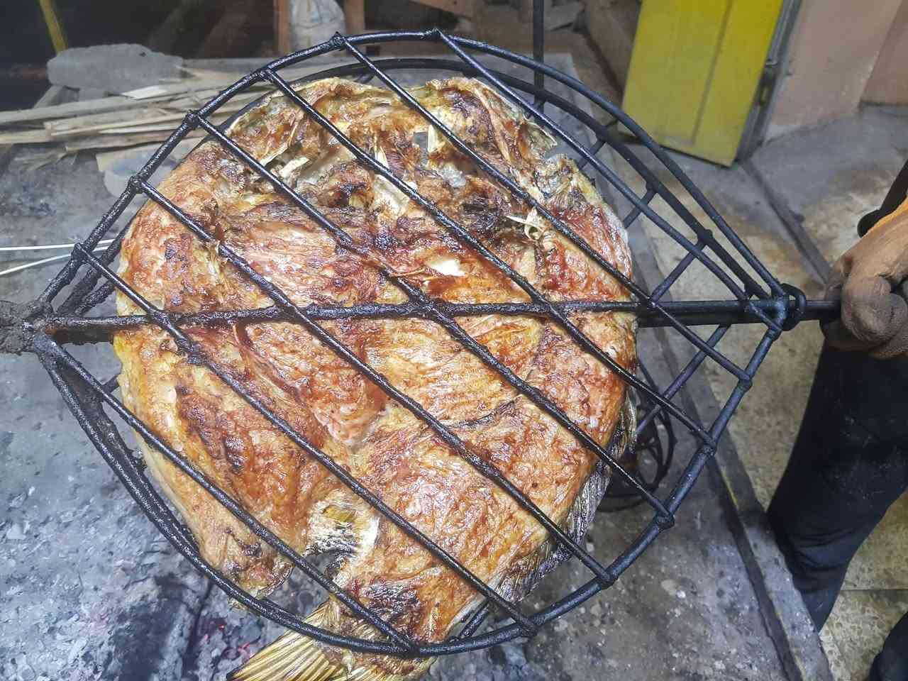 جمعه مباركه
يعلن مسقف ليث ال مهاوش
عن بيع السمك الحي بدون شوي٥٥٠٠
مع الشوي ٦٥٠٠
العنوان بيجي قرب مدرسه الفضيله للبنات
رقم هاتف 
رقم هاتف اوس ال مهاوش ***********
ليث ال مهاوش ***********
اوس ال مهاوش ***********/يوجد خدمه توصيل
