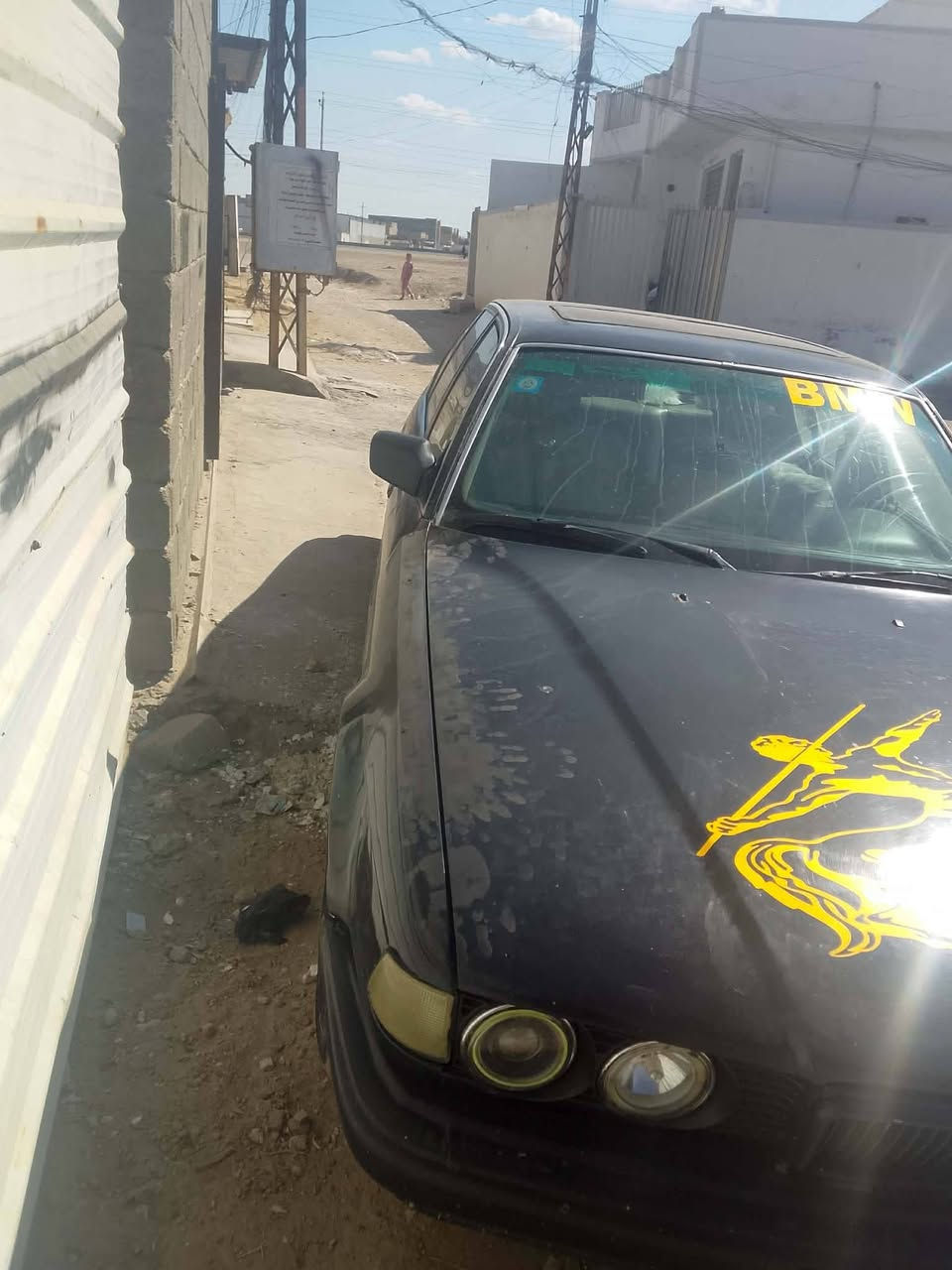 السلام عليكم بيع مستعجل بي ام 735 جير ومحرك كفاله رقم نكليزي ميسان تحويل بي مكان تخم تاير ويل كب خليه كهربايات كلها شغاله سياره خي من الله  وين متريد طلع تراي ***********سعر قفل قفل قفل قفل غيرقابل للتفاوض ٢٨ورقه
